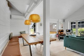 Fantastisk Feriehus Med Udendørs Spabad Sj238 - 1
