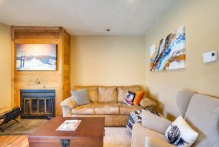 Idyllic Somerset Condo: Ski, Hike & Relax! - 7