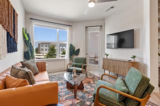 Stylish 1BR at Collin Square Pool Gym CSA 6215 - 8