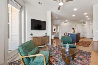 Stylish 1BR at Collin Square Pool Gym CSA 6215 - 5