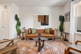 Modern McKinney 1BR PoolFitness Center CSA 6210 - 7
