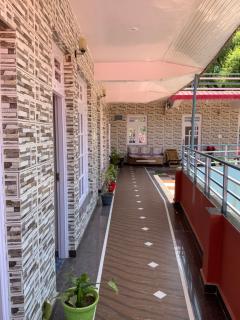 Rock Mountain Premium Homestay, Dalhousie Family & Couple Friendly Relaxing Stay Away from Crowd - 5