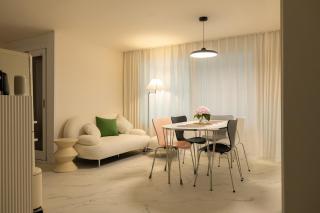 Stay in Breeze, 넓은 3룸 3베드, 2호선신림역세권, 단독주택1층 전체 - 8