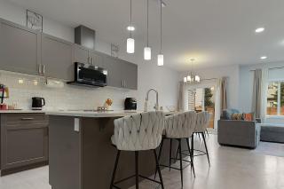 Modern 3BR Home with BBQ & Garage Parking - 9
