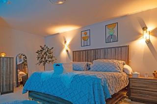 Modern 3BR Home with BBQ & Garage Parking - 7