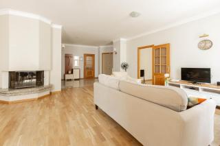 Central King Apartment, Old Town - 7
