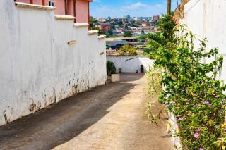 Appartement élégant à Base Aérienne Yaoundé, Parking sécurisé, WIFI Starlink Gratuit, IPTV , Netflix - 6