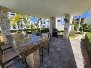 Beautiful 2 bedroom 1st floor apartment H1 no stairs - 5