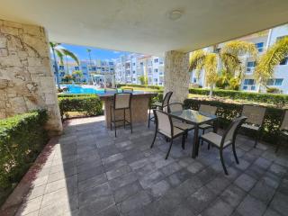 Beautiful 2 bedroom 1st floor apartment H1 no stairs - 1