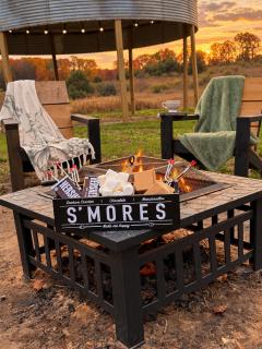 25-Acre Farm Stay w/ Pool & Hot Tub - 8