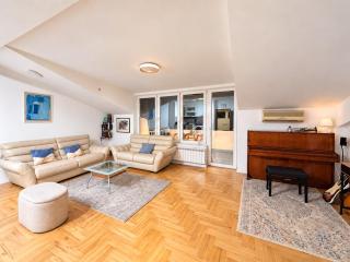 The Flow Loft - 7