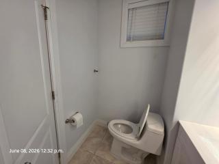 Cozy walkout retreat beside pond and trail - 9