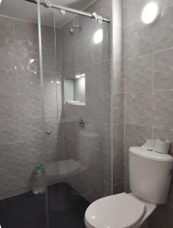 Apartamento CERCA A MEDICADIZ SECTOR DE LA SAMARIAZ TRANQUILO - 4
