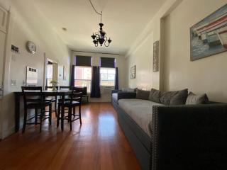 Unbeatable location , multiple beds ! - 0