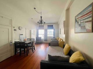 Unbeatable location , multiple beds ! - 7