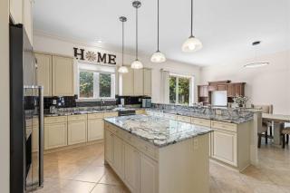 Spacious home near beaches and shopping - Destin - 1
