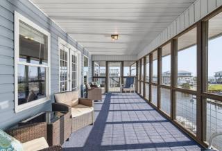 Canal home: 40ft Dock, Hot Tub, Ice, pets ok - 6