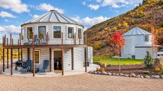 Romantic Luxury Farm Stay Silo, Soak & Stargaze - Glendale - 8
