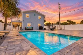 Home 1 Block from 2 Beaches w/Private Pool, High-Speed WiFi & Central AC - St. Augustine - 4