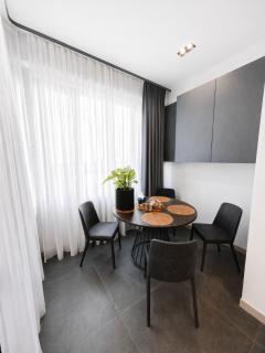 Cascade Heights Luxury Apartment - 5