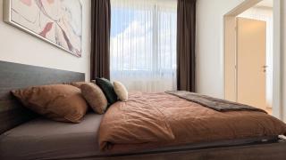 Balcony with views Modern apartment free parking - 8