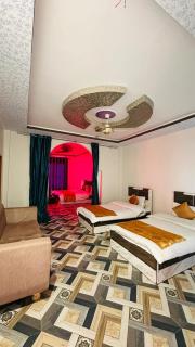 Malam Jabba Palace Hotel by Khan Familia Travels - 3