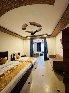 Malam Jabba Palace Hotel by Khan Familia Travels - 7