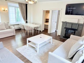 Pilies8 Luxury Vilnius Apartment - 9