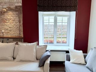 Pilies8 Luxury Vilnius Apartment - 4