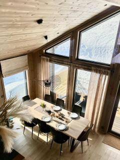Peaceful and comfortable cabin with lots to do in the area - 5