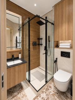 Stylish Studio at U Tower Stunning City Views & Private Parking - 8
