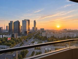 Stylish Studio at U Tower Stunning City Views & Private Parking - 6