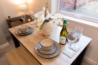 5 Bed 5 Bath Darlington Contractor Stays - 4