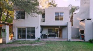 Casa en la naturaleza, ideal familia y amigos - 1