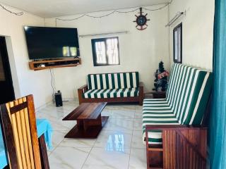 Maison familiale 8 personnes, Résidence Ankorombina - 0