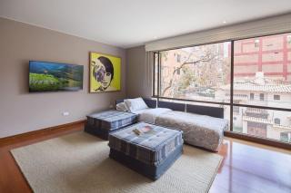 Exclusive Apartment in Bogota 93 Park Area - 5