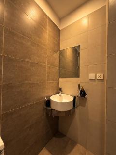 Lunar Apartments Near ISB Airport, M1 & M2 - 3