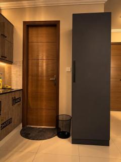 Lunar Apartments Near ISB Airport, M1 & M2 - 2