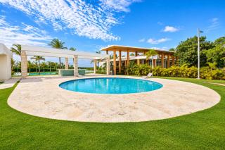 Picuzzi and Terrace 2BR Villa Vista Cana - 9