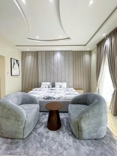 Favy Apartment - 4