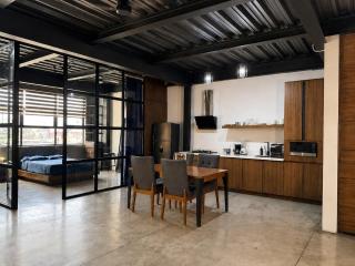 Departamento H43, Moderno, Céntrico y Espacioso - 0