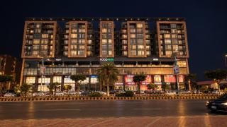 Skypark One - Two Bedrooms by Alvis Suite Gulberg Greens - Near Centaurus - 3