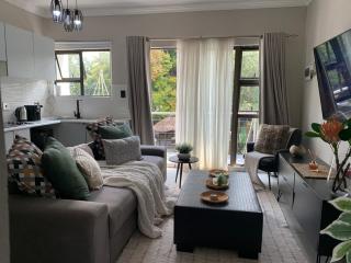 The Quiet Studio near Sandton 16 - 9