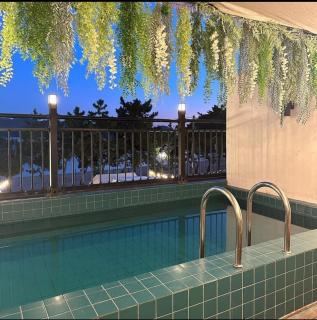 Ecopool House - 7