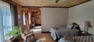 Hunting Manor 1869 Loft - 2