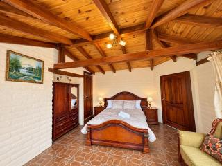 Casa de Campo-Chalet Lloa - Quito - 4