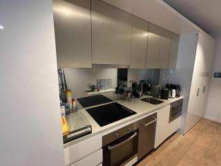 Beautiful and Convenient apartment in CBD - Melbourne - 3