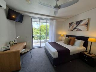 Cairns Private Apartments - 7