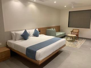 Kolas Grand - Hotel and Convention Center - 9