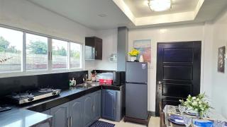 Sky-POD Unit#2 Hotel inspired Suite in Roxas City - 3